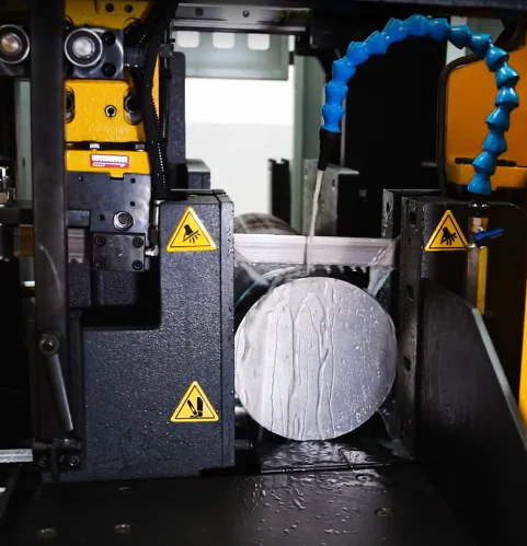 Band saw coolant and chip removal