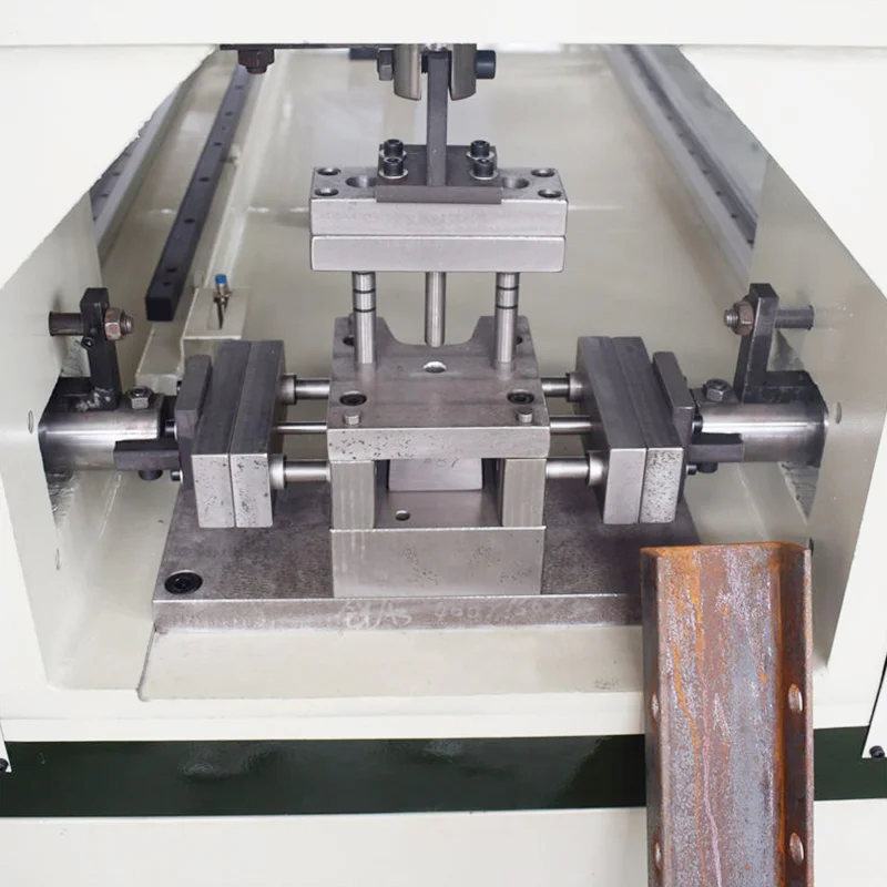 Modular tooling design for quick channel steel size changeover